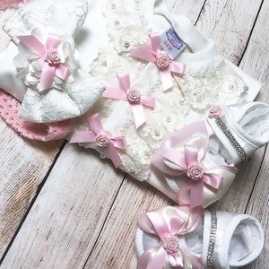 Baby layette set